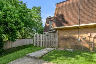 410 Darby Creek Road C, Lexington, KY 40509