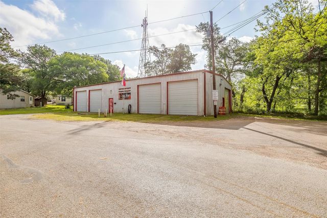 91 Live Oak Street, Alvarado, TX 76009