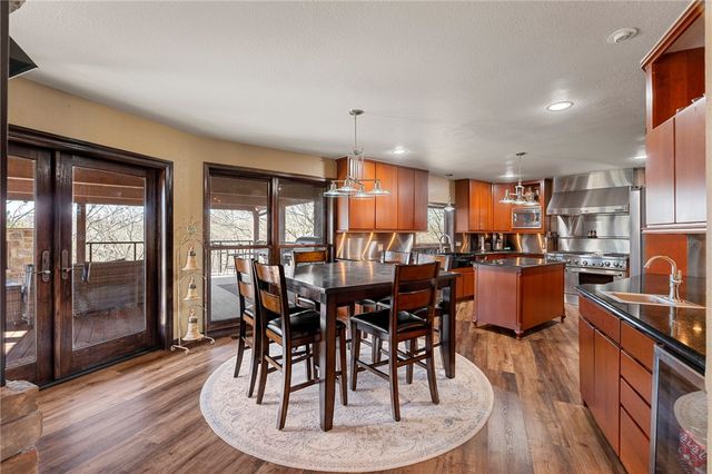 1808 Queensbury Way, Fort Smith, AR 72908