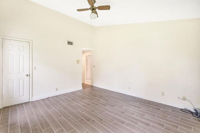 17520 Bridle Court NW, Jupiter, FL 33478