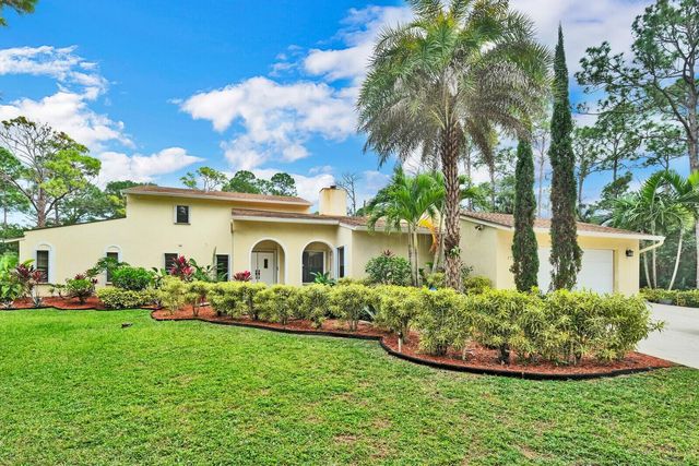 17520 Bridle Court NW, Jupiter, FL 33478