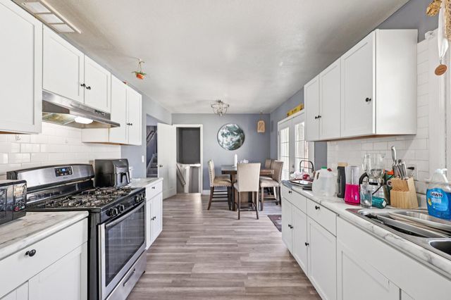 7700 Sierra Parkway, Brooklyn Park, MN 55444