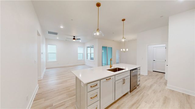 2331 31st Street, Rogers, AR 72758