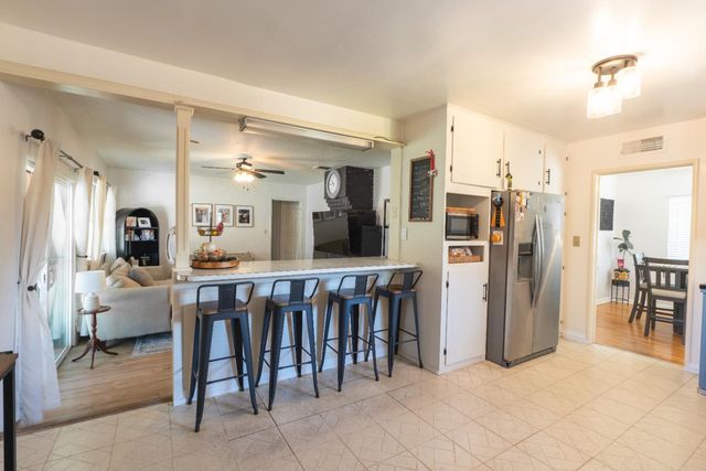 4535 N Delno Avenue, Fresno, CA 93705