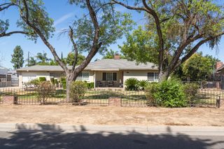 4535 N Delno Avenue, Fresno, CA 93705