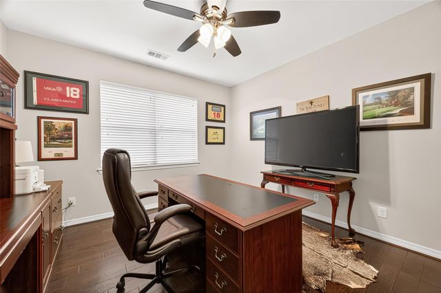 9211 Silverton Star Lane, Houston, TX 77070