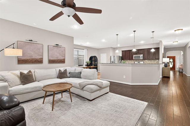 9211 Silverton Star Lane, Houston, TX 77070