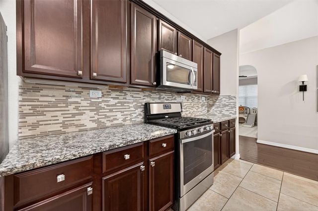 9211 Silverton Star Lane, Houston, TX 77070