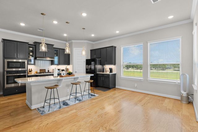 4004 Centre Meadow Way, Houston, TX 77043