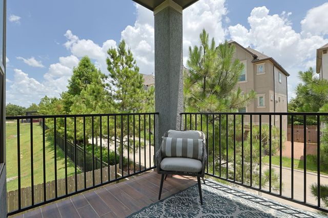 4004 Centre Meadow Way, Houston, TX 77043