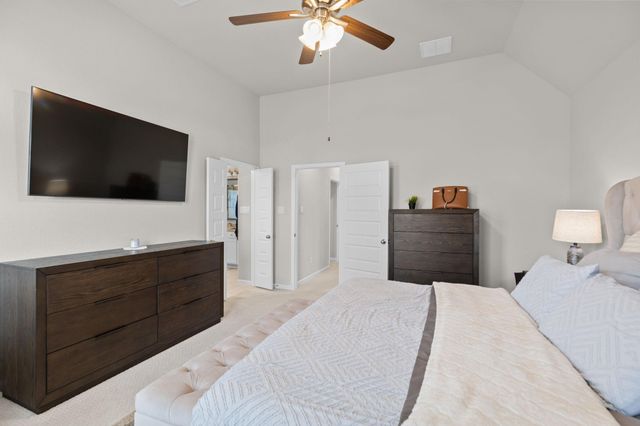 4004 Centre Meadow Way, Houston, TX 77043