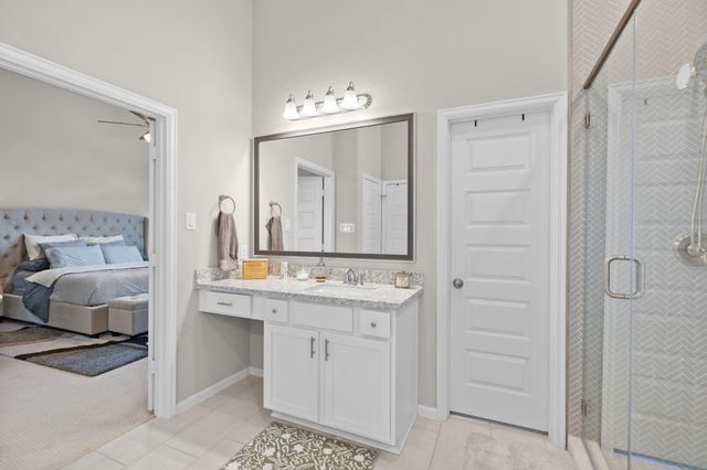 4004 Centre Meadow Way, Houston, TX 77043