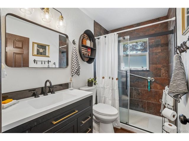 1809 23rd Avenue Ct, Greeley, CO 80634