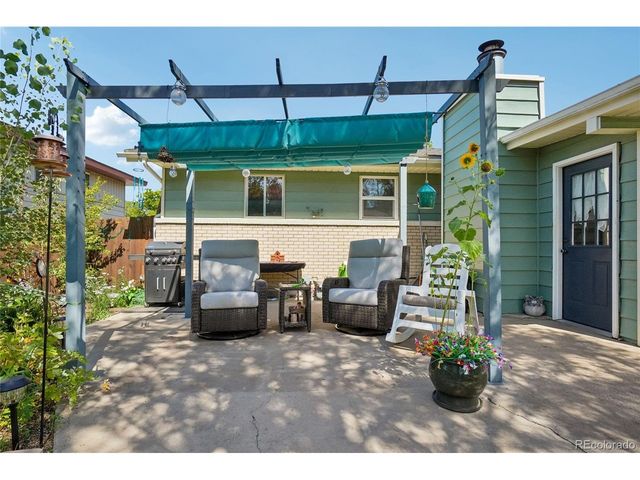 1809 23rd Avenue Ct, Greeley, CO 80634