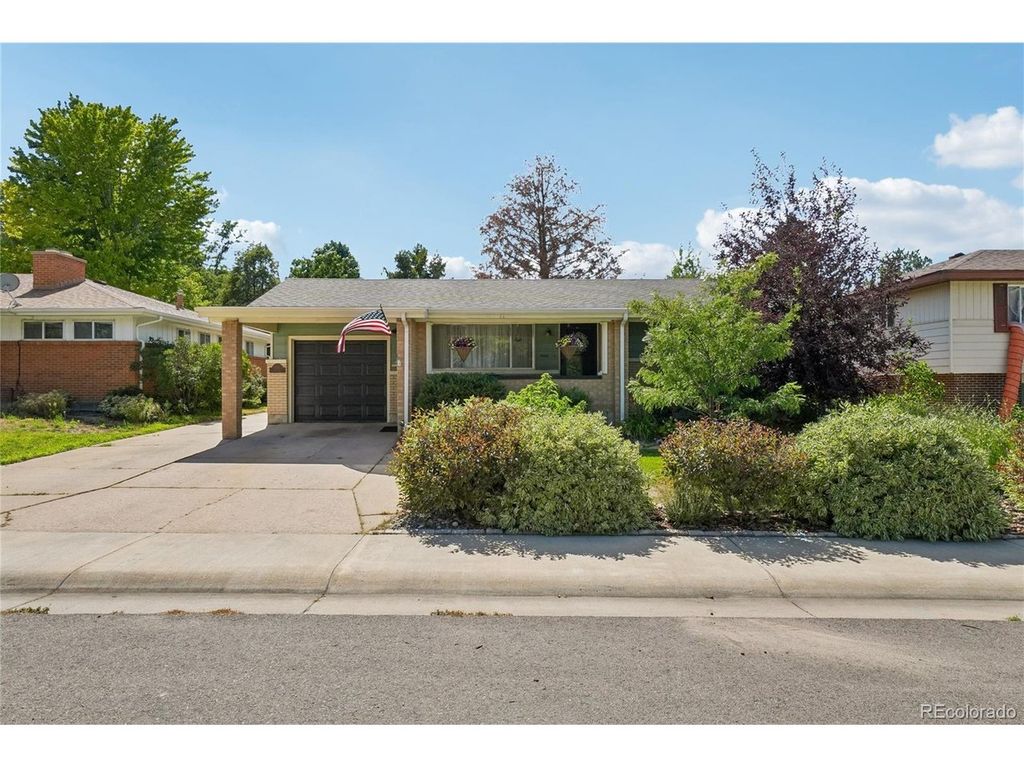 1809 23rd Avenue Ct, Greeley, CO 80634