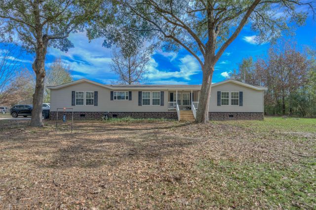 10011 Woolworth Road, Keithville, LA 71047