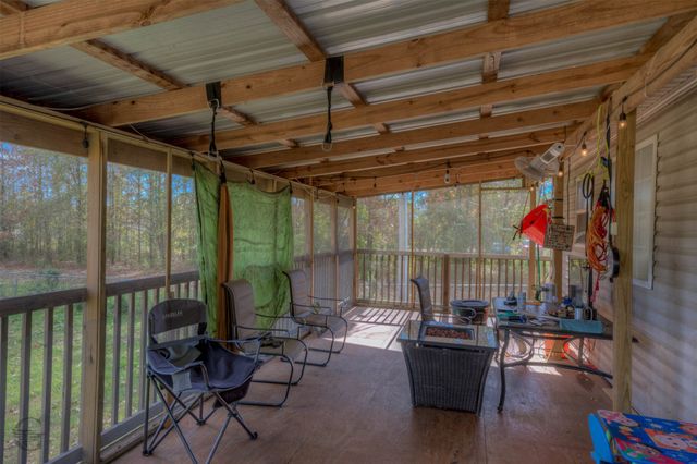 10011 Woolworth Road, Keithville, LA 71047