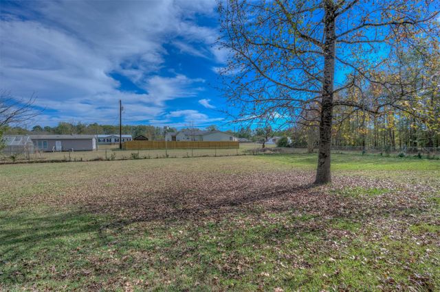 10011 Woolworth Road, Keithville, LA 71047