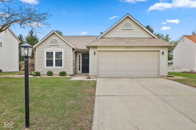 19345 Amber Way, Noblesville, IN 46060