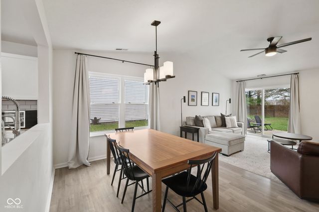 19345 Amber Way, Noblesville, IN 46060