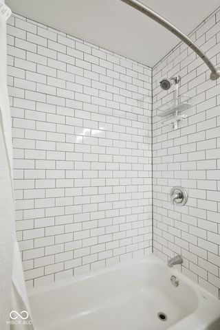 19345 Amber Way, Noblesville, IN 46060