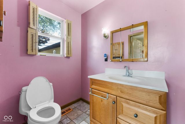 404 E 3rd Street, Seymour, IN 47274