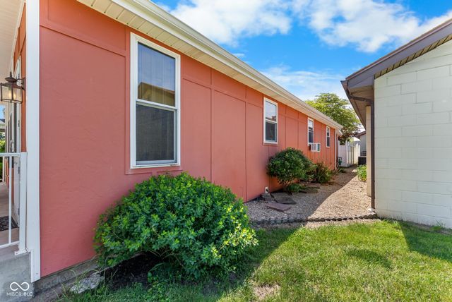 404 E 3rd Street, Seymour, IN 47274