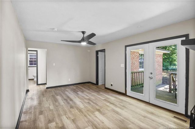 1520 Darvel Avenue, Fayetteville, NC 28304