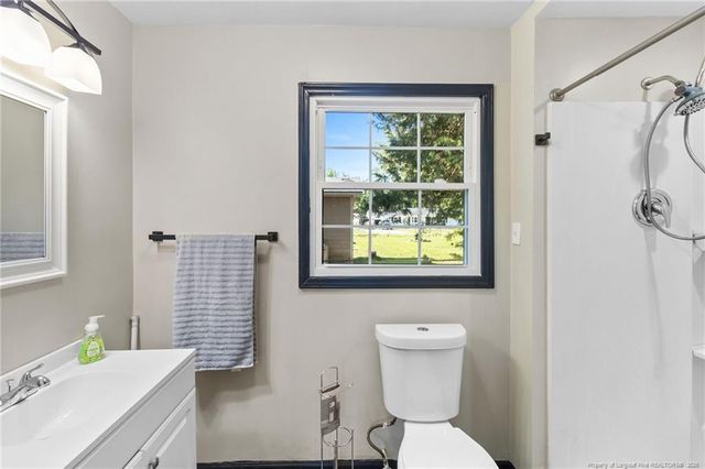 1520 Darvel Avenue, Fayetteville, NC 28304