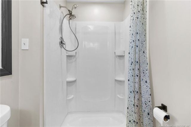 1520 Darvel Avenue, Fayetteville, NC 28304