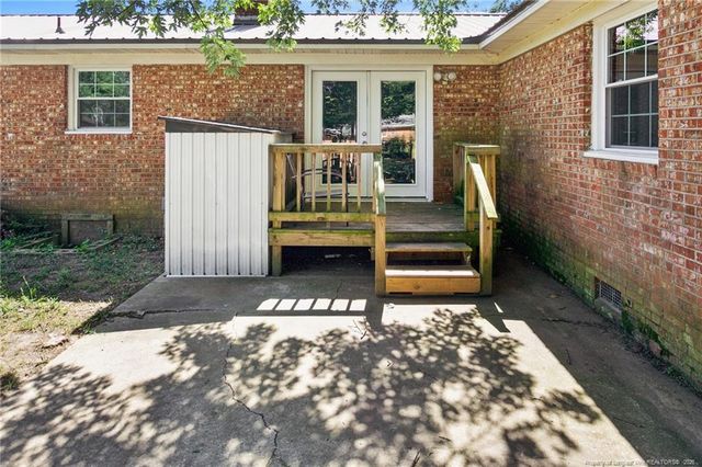 1520 Darvel Avenue, Fayetteville, NC 28304