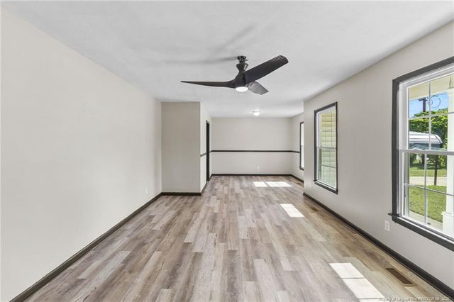 1520 Darvel Avenue, Fayetteville, NC 28304
