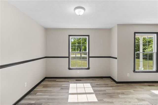 1520 Darvel Avenue, Fayetteville, NC 28304