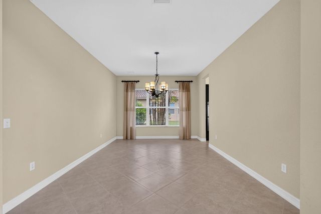 11117 Lynwood Palm Way, Palm Beach Gardens, FL 33412
