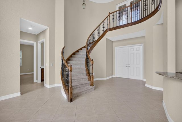 11117 Lynwood Palm Way, Palm Beach Gardens, FL 33412