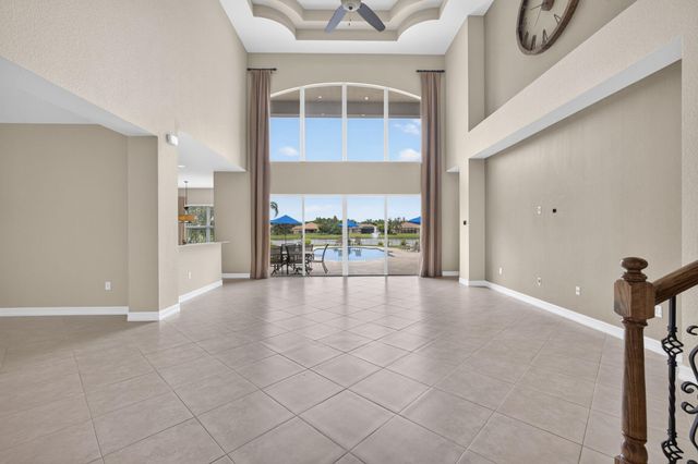 11117 Lynwood Palm Way, Palm Beach Gardens, FL 33412
