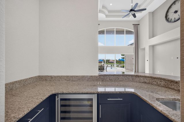 11117 Lynwood Palm Way, Palm Beach Gardens, FL 33412