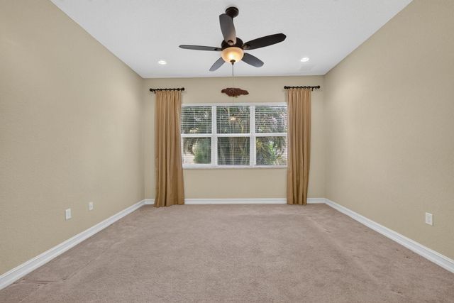11117 Lynwood Palm Way, Palm Beach Gardens, FL 33412