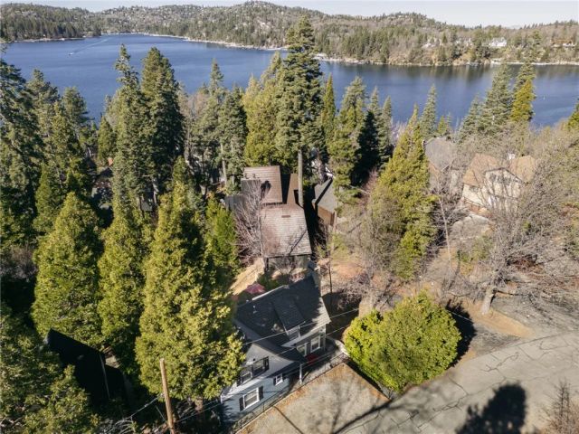 310 Bret Harte, Lake Arrowhead, CA 92352