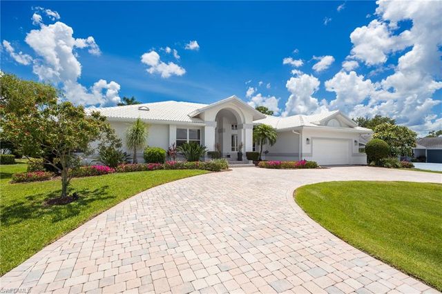 16564 Bear Cub CT, Fort Myers, FL 33908