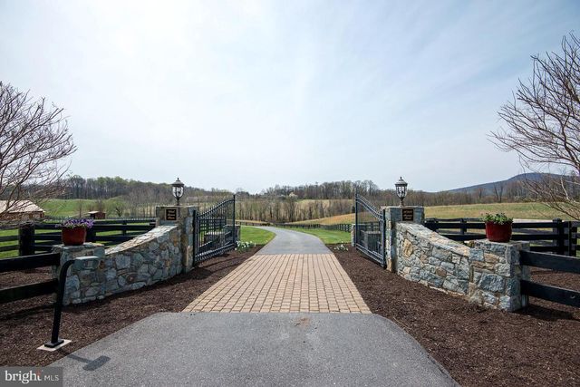 16704 THURSTON RD, Dickerson, MD 20842