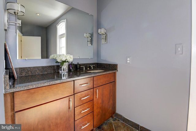 16704 THURSTON RD, Dickerson, MD 20842