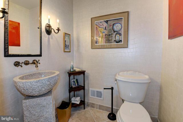 16704 THURSTON RD, Dickerson, MD 20842