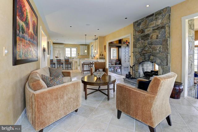 16704 THURSTON RD, Dickerson, MD 20842