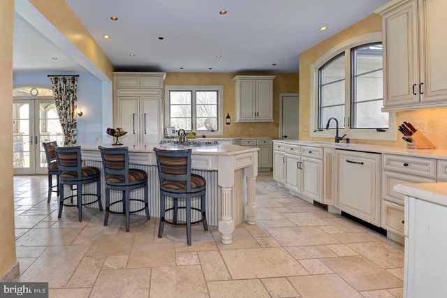 16704 THURSTON RD, Dickerson, MD 20842