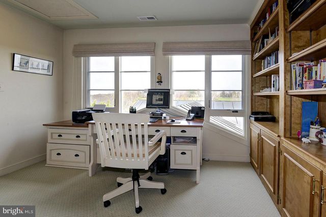 16704 THURSTON RD, Dickerson, MD 20842