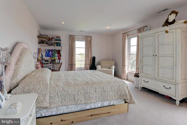 16704 THURSTON RD, Dickerson, MD 20842