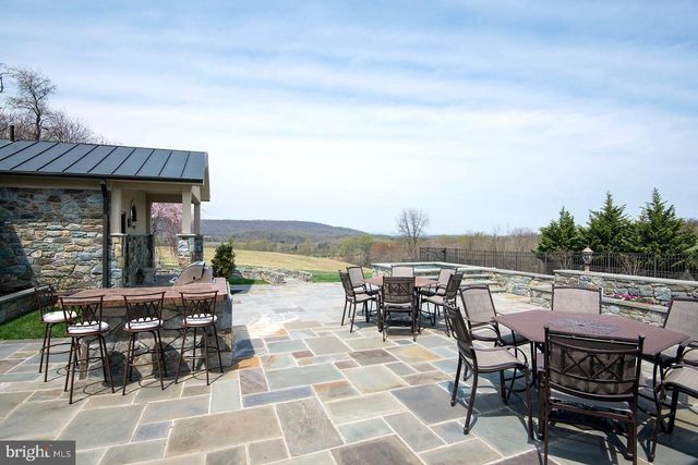 16704 THURSTON RD, Dickerson, MD 20842