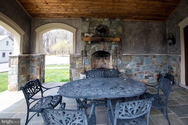 16704 THURSTON RD, Dickerson, MD 20842