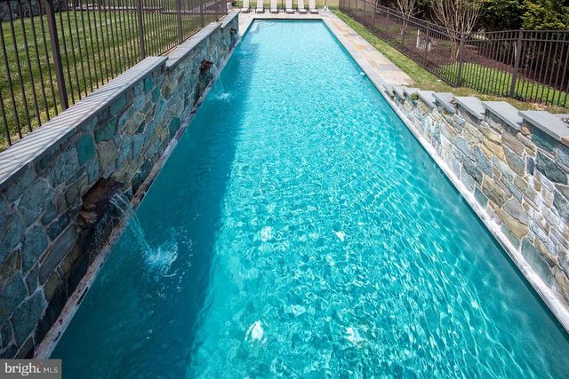 16704 THURSTON RD, Dickerson, MD 20842